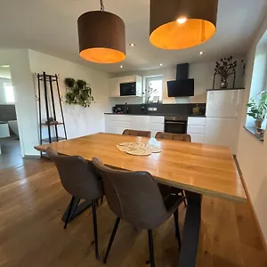  Apartment Ihm